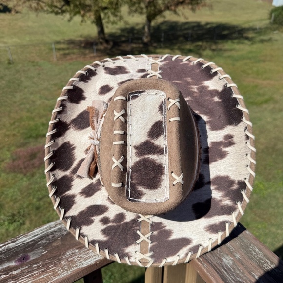 Cowhide Stitched Burned Suede Hat - Picture 3 of 4